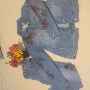 Chicos woman's bluejean set